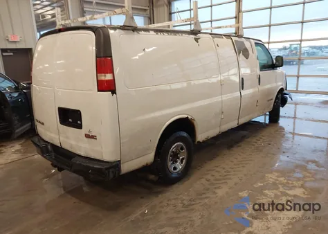2003 GMC Savana Standard z USA, uszkodzony, nr VIN 1GTGG29U131124918
